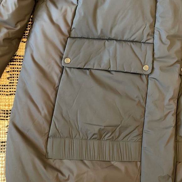 Lululemon Down Jacket - Picture 13 of 16